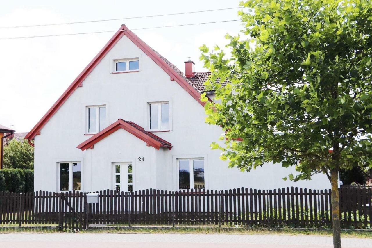 Lebska 24 Homestay Leba
